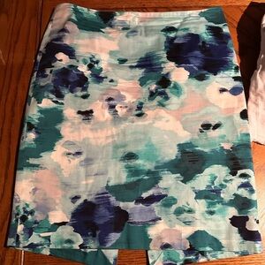 White House black market size 6